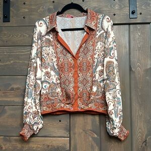 Flying tomato blouse